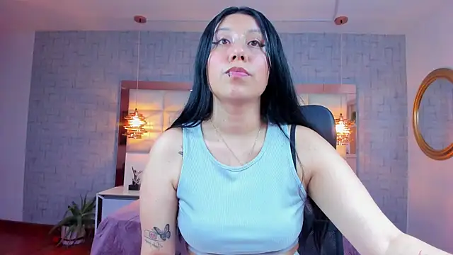 Snapshot of Nohemi_louse chatting on July 17, 2026, 7:41 pm Nohemi louse online show from July 17, 2026, 7:41 pm