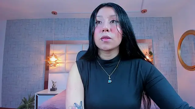 Snapshot of Nohemi_louse chatting on July 19, 2026, 7:50 pm Nohemi louse online show from July 19, 2026, 7:50 pm