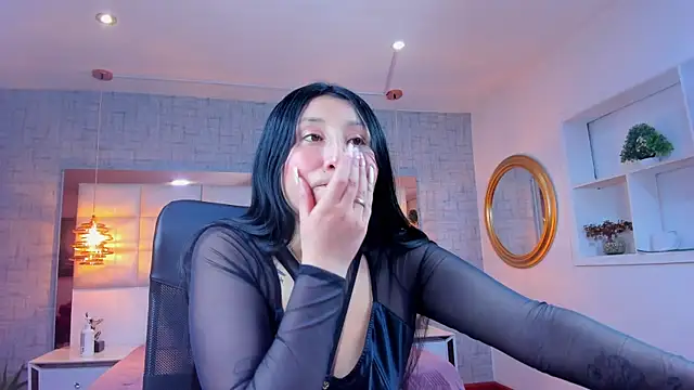 Snapshot of Nohemi_louse chatting on July 28, 2026, 2:29 am Nohemi louse online show from July 28, 2026, 2:29 am