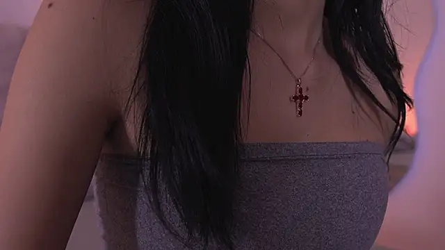 sara lopee1 online show from January 9, 2026, 11:57 am