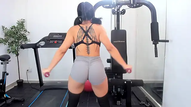 Snapshot of ada_sienna chatting on March 13, 2025, 12:35 pm ada sienna online show from March 13, 2025, 12:35 pm