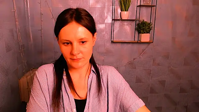 Snapshot of ValeriaHeart_ chatting on January 31, 2025, 10:52 am ValeriaHeart online show from January 31, 2025, 10:52 am