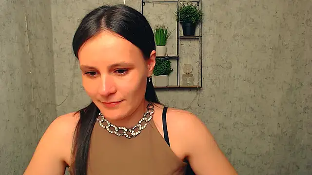 Snapshot of ValeriaHeart_ chatting on February 17, 2025, 2:15 pm ValeriaHeart online show from February 17, 2025, 2:15 pm