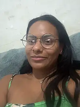 Vivymarques online show from February 6, 2025, 4:53 am