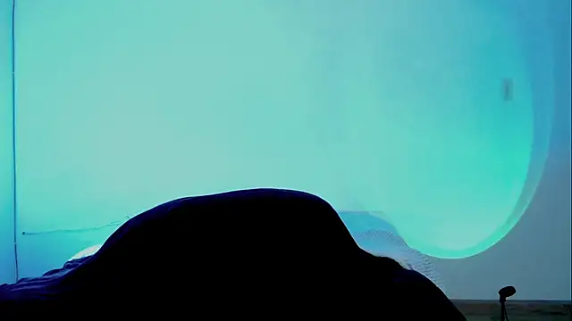 Carlin Diaz online show from December 21, 2025, 11:45 pm