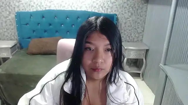 Snapshot of ScarletKray chatting on September 22, 2025, 11:01 am ScarletKray online show from September 22, 2025, 11:01 am