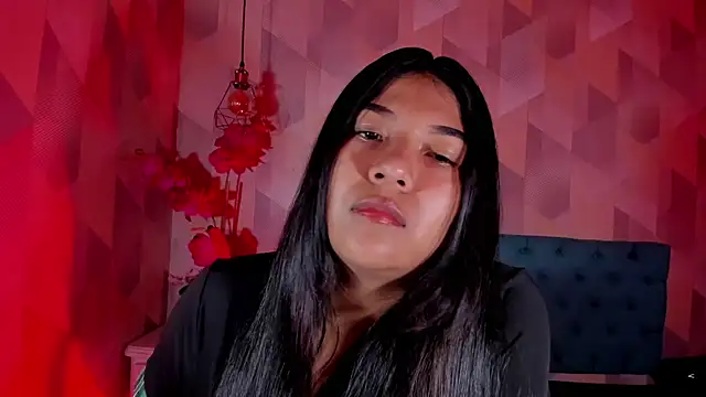 Snapshot of ScarletKray chatting on October 17, 2025, 3:20 am ScarletKray online show from October 17, 2025, 3:20 am