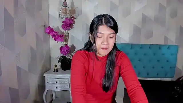 Snapshot of ScarletKray chatting on October 24, 2025, 3:03 am ScarletKray online show from October 24, 2025, 3:03 am