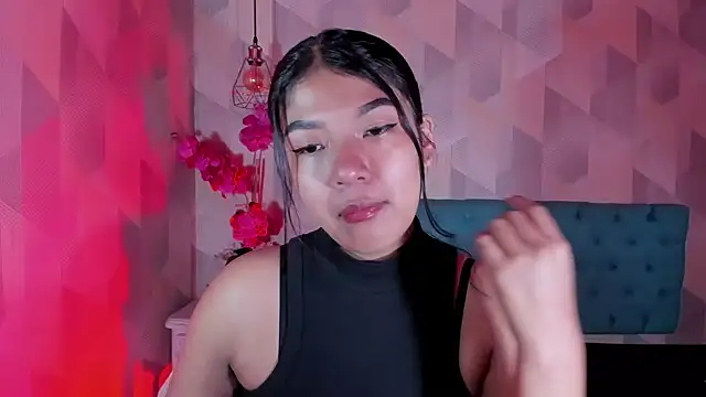 Snapshot of ScarletKray chatting on October 25, 2025, 3:14 am ScarletKray online show from October 25, 2025, 3:14 am