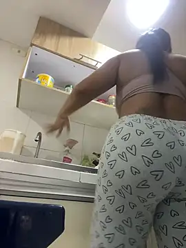 Snapshot of stefania_brunnett chatting on February 13, 2025, 8:48 am stefania brunnett online show from February 13, 2025, 8:48 am