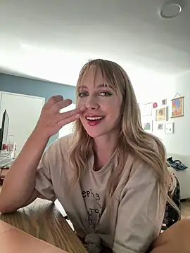 Snapshot of rileylovesyou chatting on September 9, 2025, 10:31 pm rileylovesyou online show from September 9, 2025, 10:31 pm