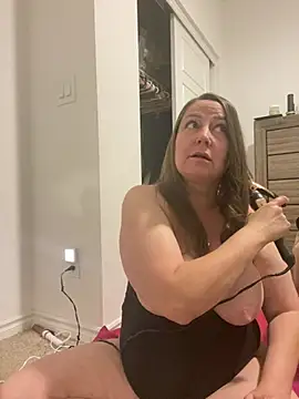 Chubby-Kat50 online show from March 28, 2026, 4:01 am