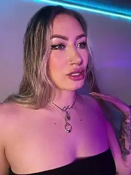 Snapshot of Lally_Valencia__ chatting on October 25, 2025, 6:10 am Lally Valencia   online show from October 25, 2025, 6:10 am