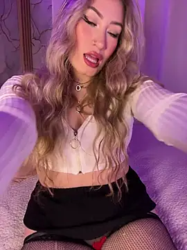 Snapshot of Lally_Valencia__ chatting on March 14, 2026, 10:42 am Lally Valencia online show from March 14, 2026, 10:42 am