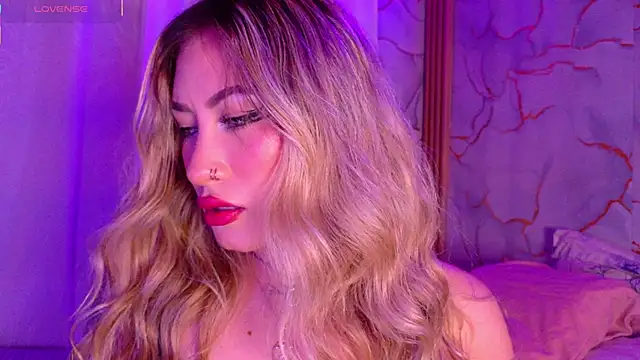 Snapshot of Lally_Valencia__ chatting on March 21, 2026, 7:24 am Lally Valencia online show from March 21, 2026, 7:24 am