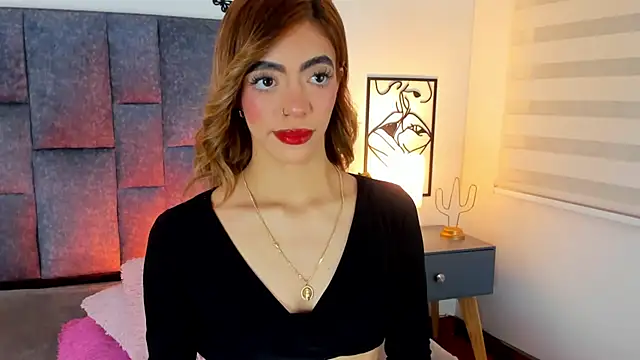 Violetta Ficher online show from June 21, 2026, 2:03 am