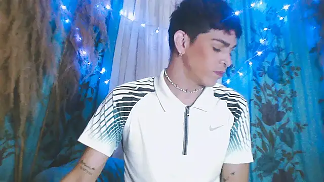 duquehotvoy online show from February 21, 2025, 11:10 pm