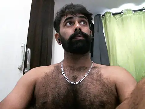 Snapshot of indianhairybull chatting on February 5, 2025, 4:48 am indianhairybull online show from February 5, 2025, 4:48 am
