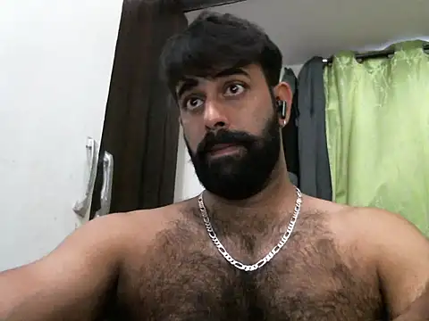 Snapshot of indianhairybull chatting on February 11, 2025, 11:54 am indianhairybull online show from February 11, 2025, 11:54 am