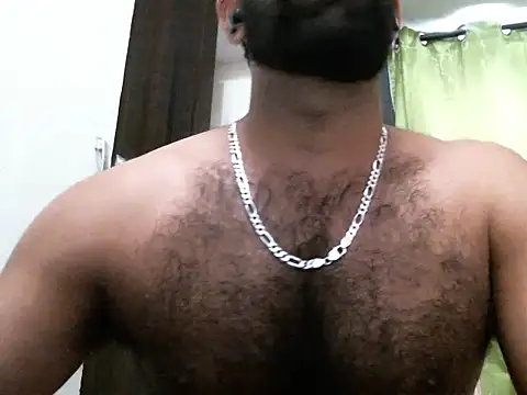 Snapshot of indianhairybull chatting on February 16, 2025, 5:04 am indianhairybull online show from February 16, 2025, 5:04 am
