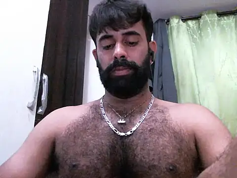 Snapshot of indianhairybull chatting on March 5, 2025, 12:33 pm indianhairybull online show from March 5, 2025, 12:33 pm