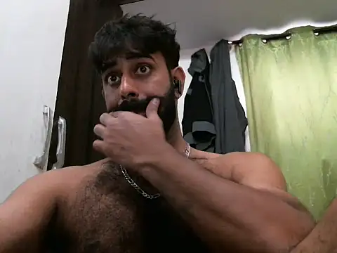 Snapshot of indianhairybull chatting on March 9, 2025, 4:38 am indianhairybull online show from March 9, 2025, 4:38 am