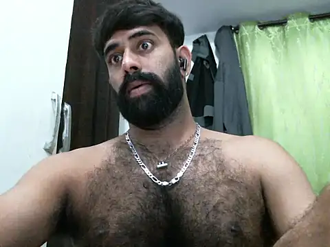 Snapshot of indianhairybull chatting on March 11, 2025, 12:28 pm indianhairybull online show from March 11, 2025, 12:28 pm