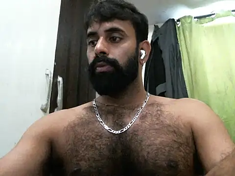Snapshot of indianhairybull chatting on September 13, 2025, 4:34 am indianhairybull online show from September 13, 2025, 4:34 am