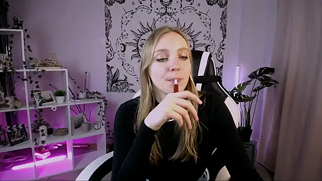 VeronicaAndersen online show from March 2, 2025, 9:01 pm