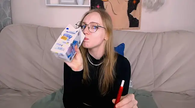 VeronicaAndersen online show from March 17, 2025, 8:30 pm