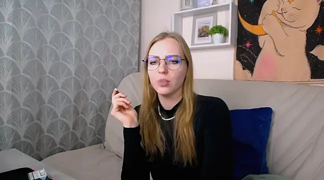 VeronicaAndersen online show from March 18, 2025, 12:38 am