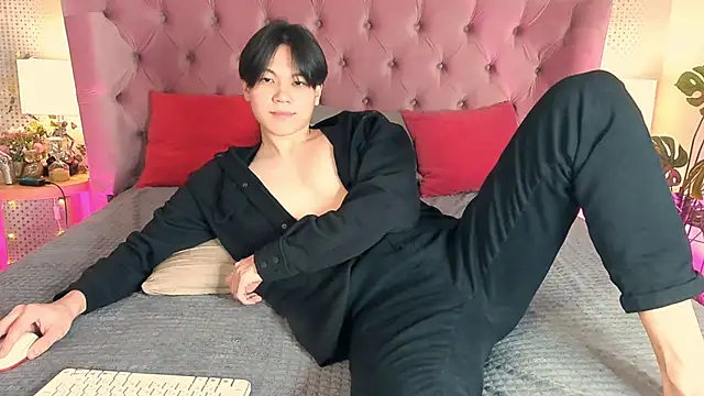 Snapshot of just_gay_ chatting on March 9, 2025, 1:48 pm just gay  online show from March 9, 2025, 1:48 pm