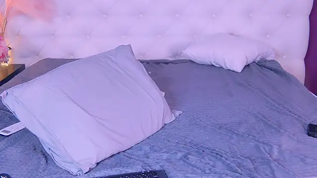 Snapshot of just_gay_ chatting on March 15, 2025, 7:38 pm just gay  online show from March 15, 2025, 7:38 pm