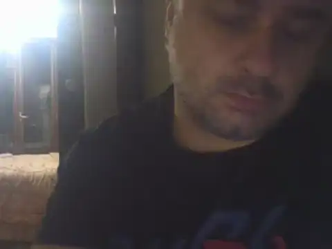 Snapshot of NAvoglia chatting on October 26, 2025, 8:04 pm NAvoglia online show from October 26, 2025, 8:04 pm