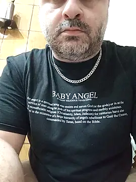 Snapshot of NAvoglia chatting on April 22, 2026, 12:50 pm NAvoglia online show from April 22, 2026, 12:50 pm