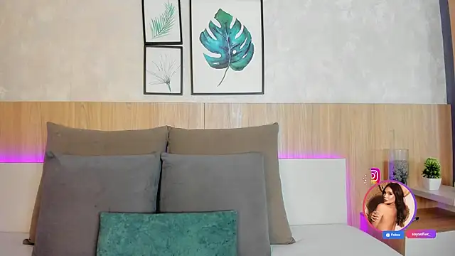 Alyssia Collins online show from June 16, 2026, 3:58 pm