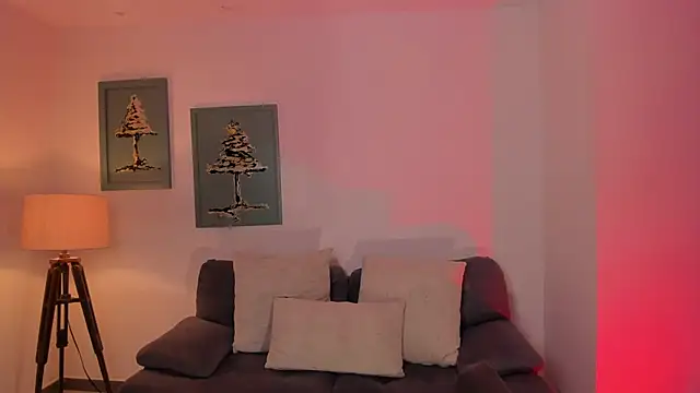 BeccaBaxter online show from September 21, 2025, 12:40 pm