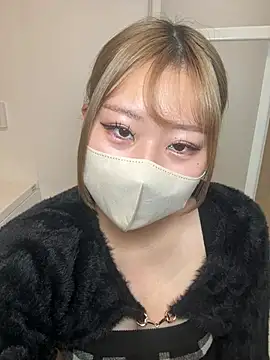 Snapshot of Rara__oo chatting on February 1, 2026, 8:02 am Rara oo online show from February 1, 2026, 8:02 am