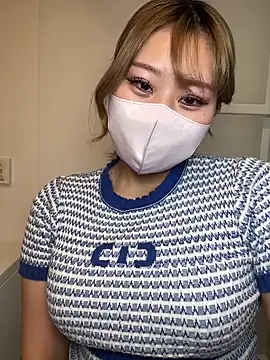 Snapshot of Rara__oo chatting on February 16, 2026, 7:59 am Rara oo online show from February 16, 2026, 7:59 am