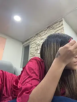 vicky bass online show from November 18, 2025, 10:03 pm