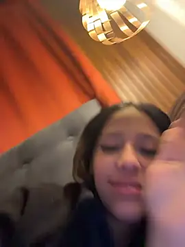 vicky bass online show from December 18, 2025, 11:00 pm