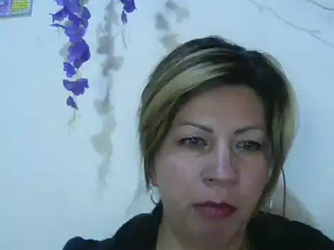 xxsexycutexxx online show from February 25, 2025, 5:04 pm