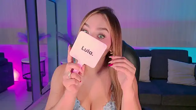 Snapshot of AmaiaHaywood chatting on October 9, 2025, 5:16 am AmaiaHaywood online show from October 9, 2025, 5:16 am