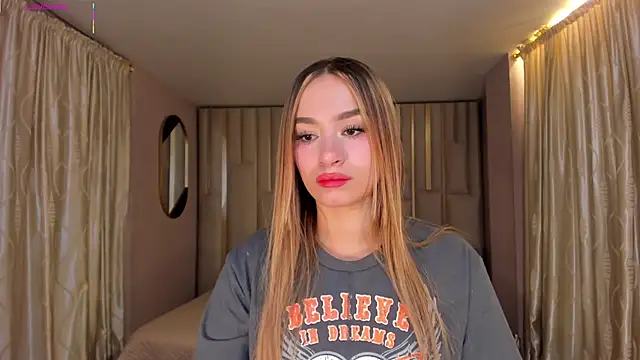 Snapshot of AmaiaHaywood chatting on October 17, 2025, 11:02 am AmaiaHaywood online show from October 17, 2025, 11:02 am