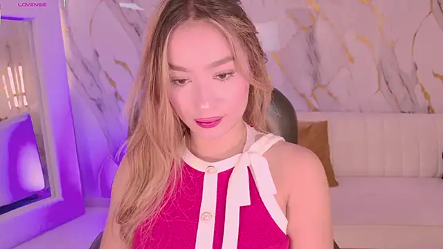 Snapshot of AmaiaHaywood chatting on November 27, 2025, 5:09 am AmaiaHaywood online show from November 27, 2025, 5:09 am