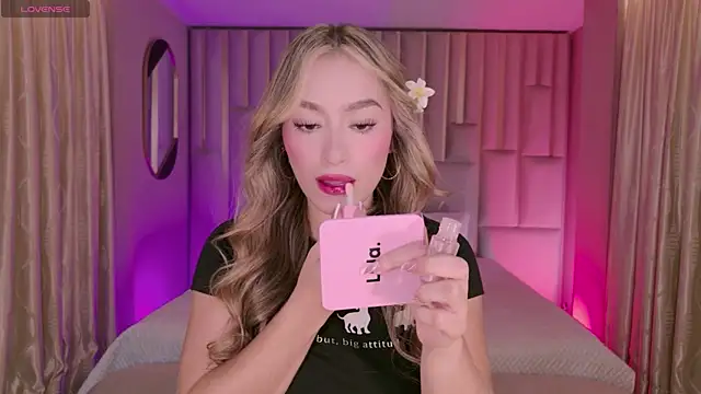 Snapshot of AmaiaHaywood chatting on January 10, 2026, 5:42 am AmaiaHaywood online show from January 10, 2026, 5:42 am