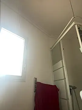 laarti online show from March 3, 2026, 2:45 pm