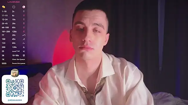 Snapshot of VincentSmith02 chatting on February 13, 2025, 1:05 pm VincentSmith02 online show from February 13, 2025, 1:05 pm