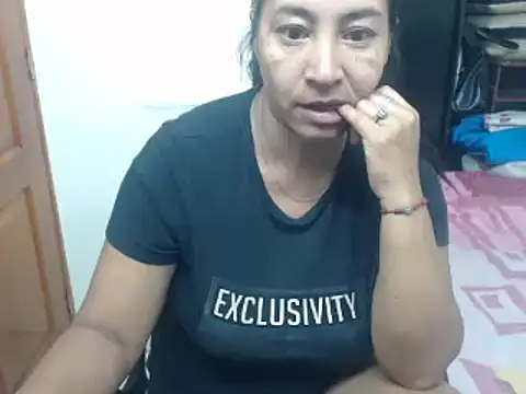 Siblleyx online show from January 7, 2025, 5:31 pm