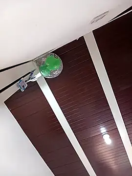 Ariell Kieran online show from March 14, 2025, 5:24 pm